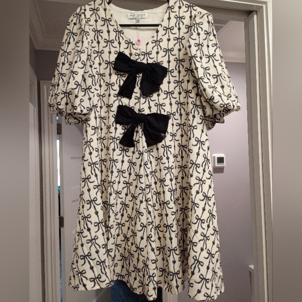 Simply Southern Black and White Bow Mini Dress Women's Size Small New - Picture 3 of 7
